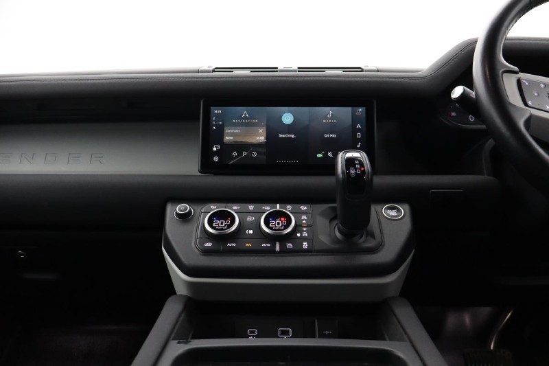 Used Land Rover Defender 2022 for sale - 76981068: Photo 14