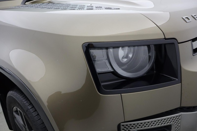 Used Land Rover Defender 2022 for sale - 76981068: Photo 17