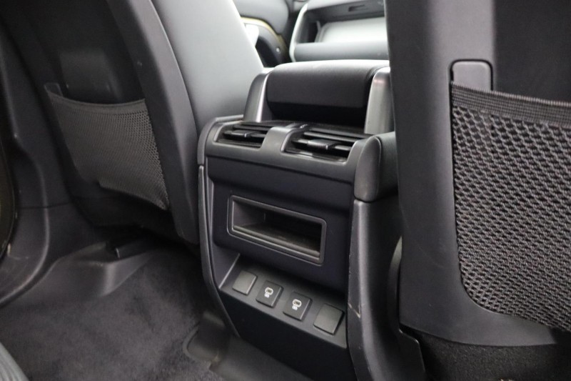 Used Land Rover Defender 2022 for sale - 76981068: Photo 18