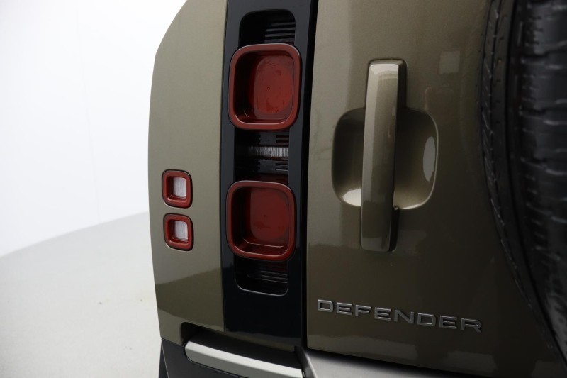 Used Land Rover Defender 2022 for sale - 76981068: Photo 19