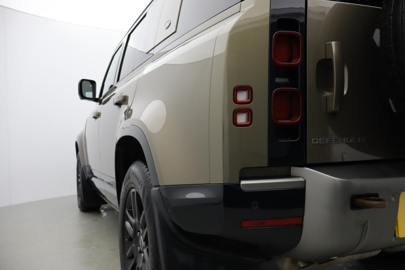 Used Land Rover Defender 2022 for sale - 76981068: Photo 21