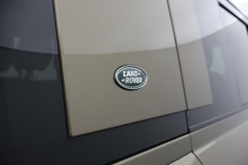 Used Land Rover Defender 2022 for sale - 76981068: Photo 26