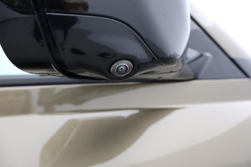 Used Land Rover Defender 2022 for sale - 76981068: Photo 27