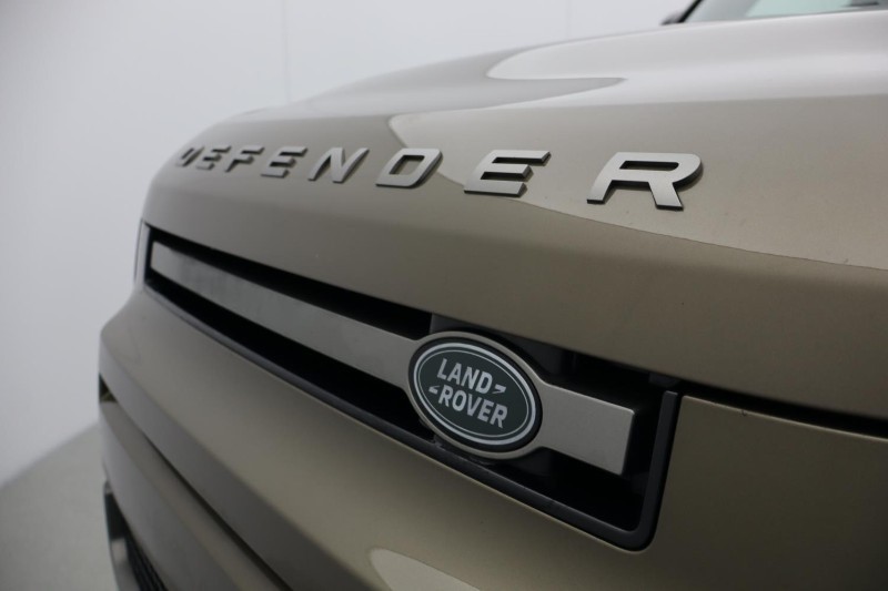 Used Land Rover Defender 2022 for sale - 76981068: Photo 30