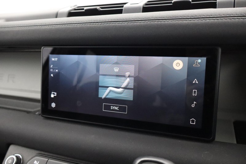 Used Land Rover Defender 2022 for sale - 76981068: Photo 44