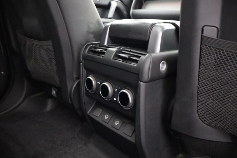 Used Land Rover Defender 2022 for sale - 77116198: Photo 18