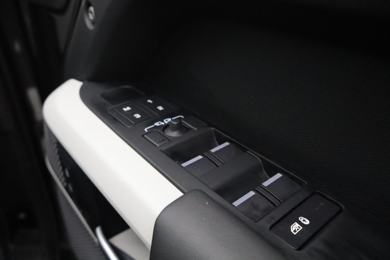 Used Land Rover Defender 2022 for sale - 77116198: Photo 34