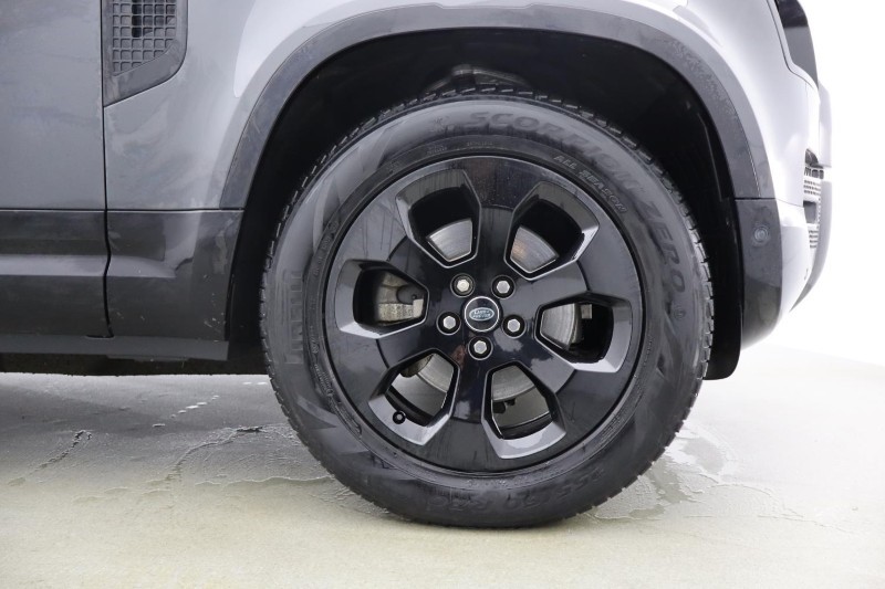 Used Land Rover Defender 2022 for sale - 77116198: Photo 8