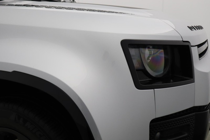 Used Land Rover Defender 2023 for sale - 78067148: Photo 17