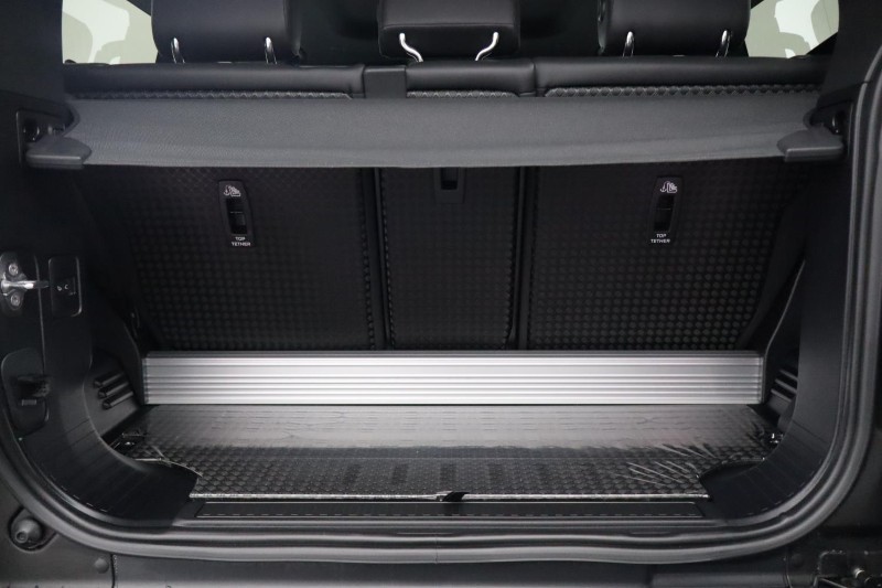 Used Land Rover Defender 2023 for sale - 78067148: Photo 27