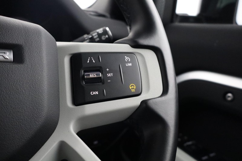Used Land Rover Defender 2023 for sale - 78067148: Photo 42