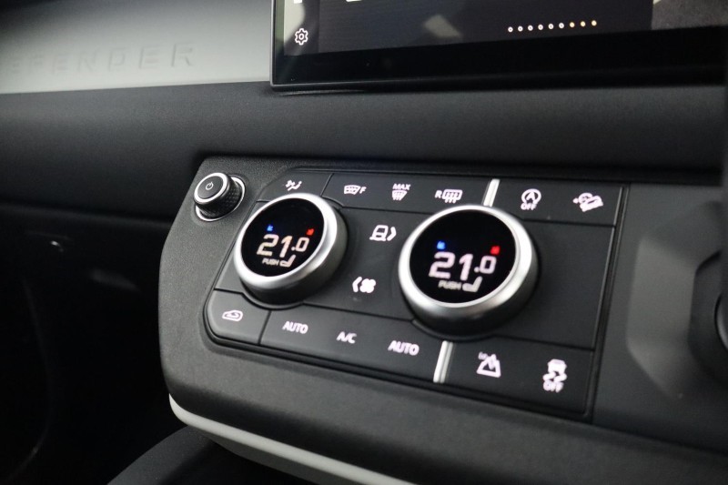 Used Land Rover Defender 2023 for sale - 78067148: Photo 43