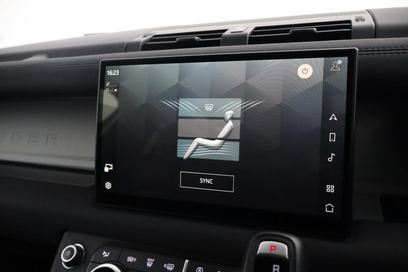 Used Land Rover Defender 2023 for sale - 78067148: Photo 46