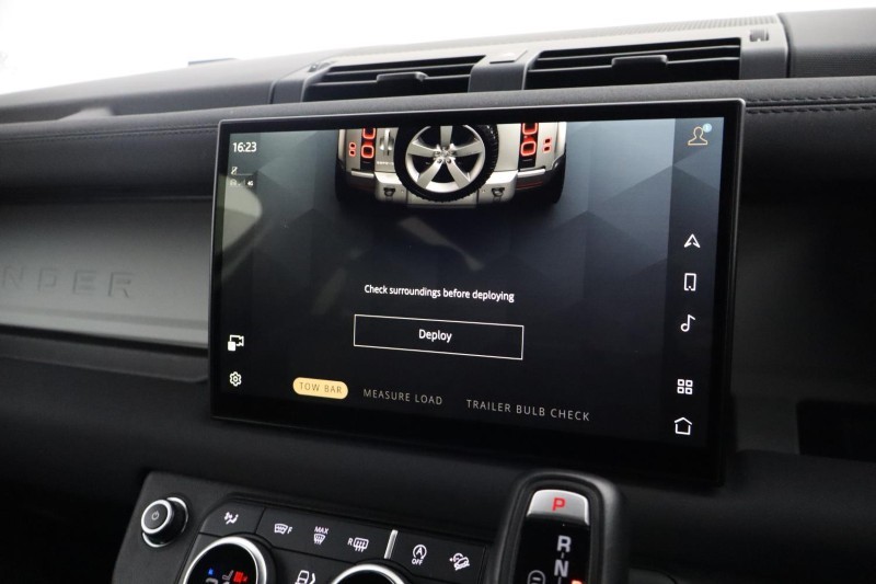 Used Land Rover Defender 2023 for sale - 78067148: Photo 47