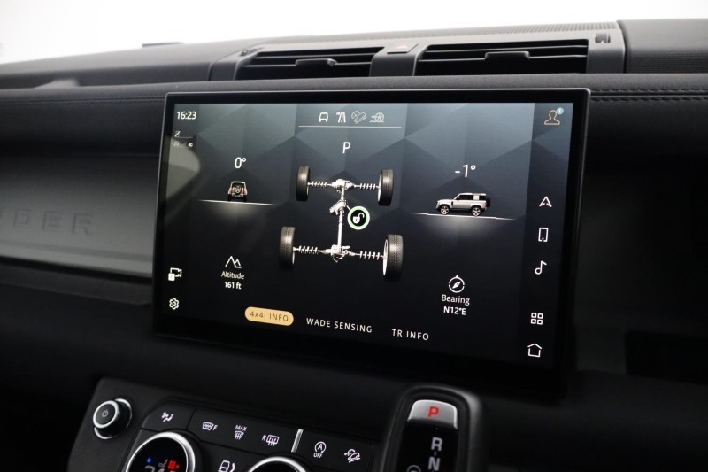 Used Land Rover Defender 2023 for sale - 78067148: Photo 50