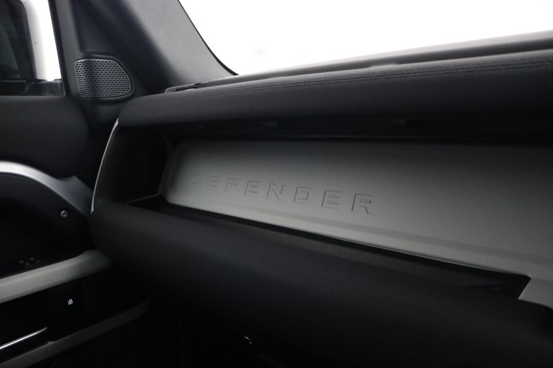 Used Land Rover Defender 2023 for sale - 78067148: Photo 54