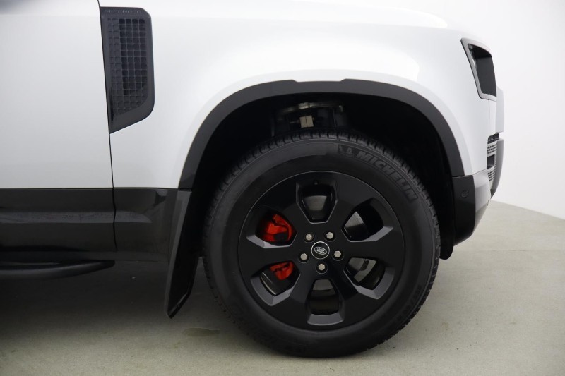 Used Land Rover Defender 2023 for sale - 78067148: Photo 8