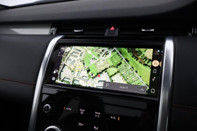 Used Land Rover Discovery Sport 2023 for sale - 77653308: Photo 11