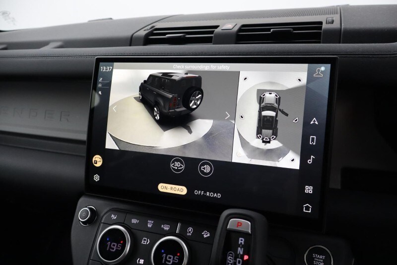 Used Land Rover Defender 2025 for sale - 77715020: Photo 12