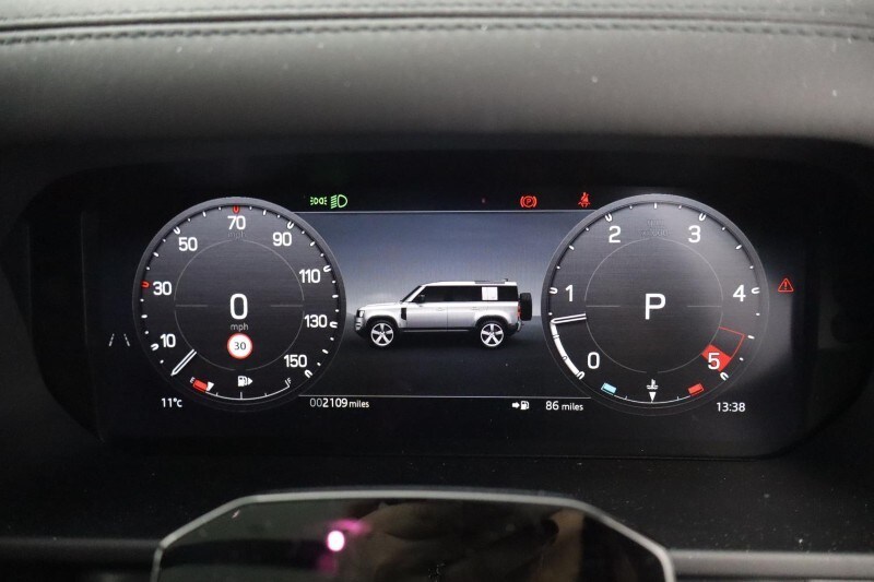 Used Land Rover Defender 2025 for sale - 77715020: Photo 16