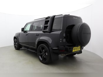 Used Land Rover Defender 2025 for sale - 77715020: Photo