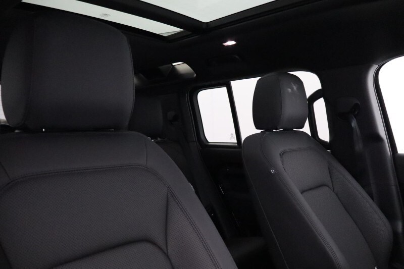 Used Land Rover Defender 2025 for sale - 77715020: Photo 43
