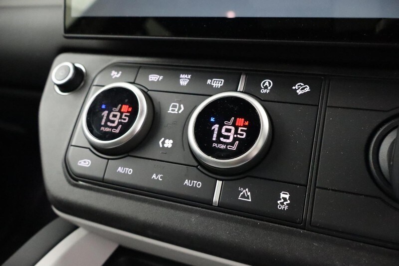 Used Land Rover Defender 2025 for sale - 77715020: Photo 50