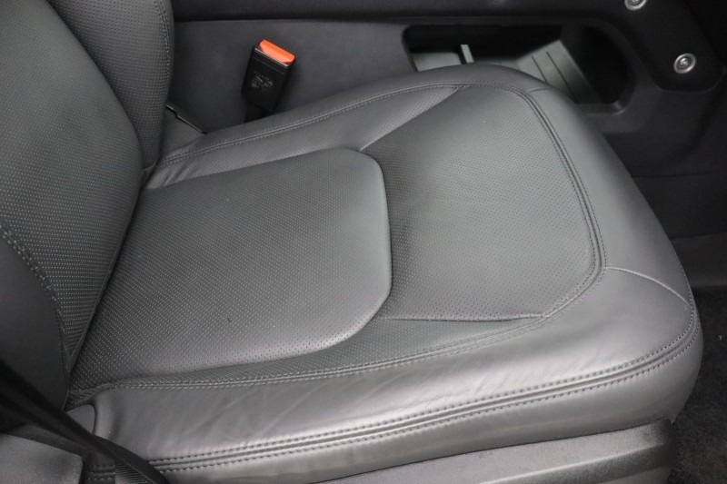 Used Land Rover Defender 2023 for sale - 76981809: Photo 24