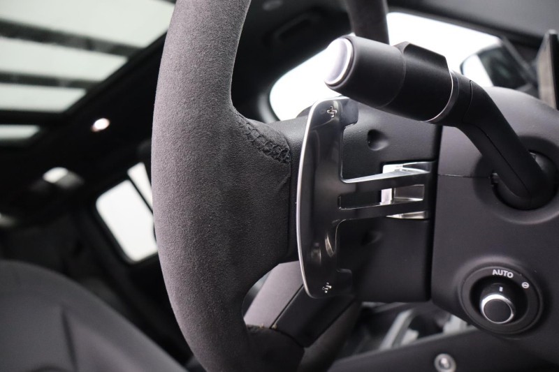 Used Land Rover Defender 2023 for sale - 76981809: Photo 25