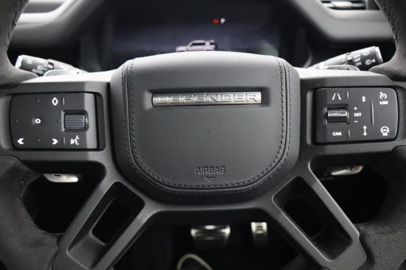 Used Land Rover Defender 2023 for sale - 76981809: Photo 29