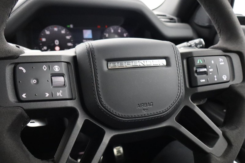 Used Land Rover Defender 2023 for sale - 76981809: Photo 40