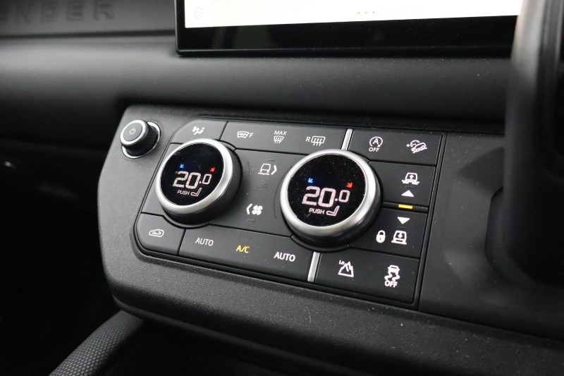 Used Land Rover Defender 2023 for sale - 76981809: Photo 41