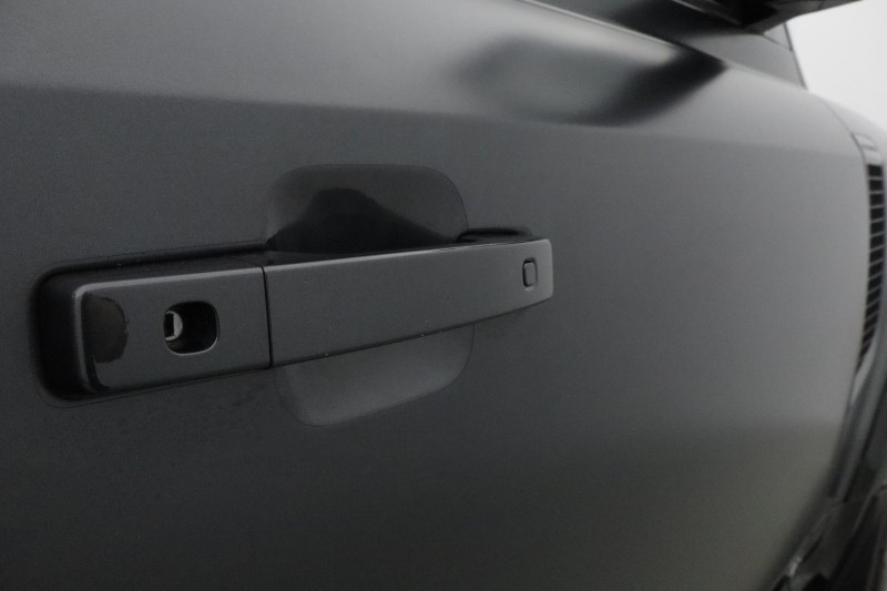 Used Land Rover Defender 2023 for sale - 76981809: Photo 52