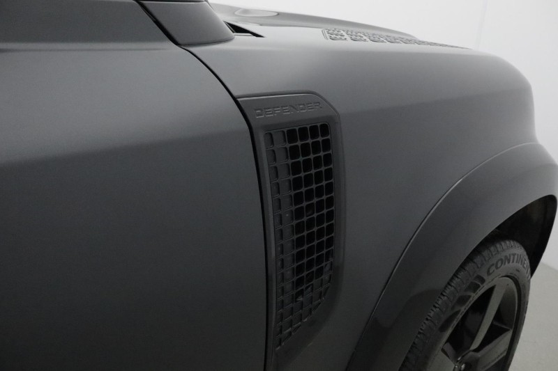 Used Land Rover Defender 2023 for sale - 76981809: Photo 54