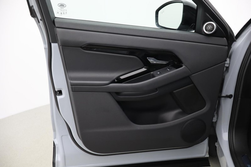 Used Land Rover Range Rover Evoque 2024 for sale - 77420571: Photo 23