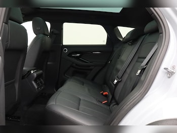 Used Land Rover Range Rover Evoque 2024 for sale - 77420571: Photo