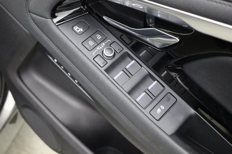 Used Land Rover Range Rover Evoque 2021 for sale - 77296727: Photo 25