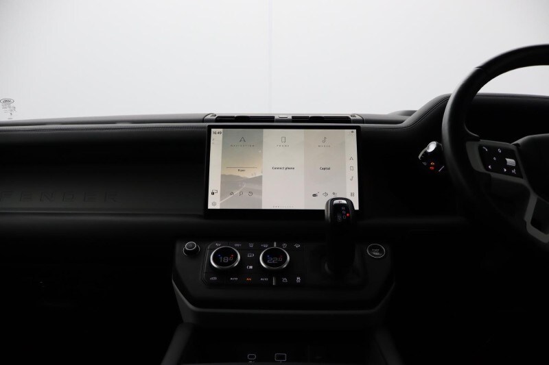 Used Land Rover Defender 2023 for sale - 77813026: Photo 14