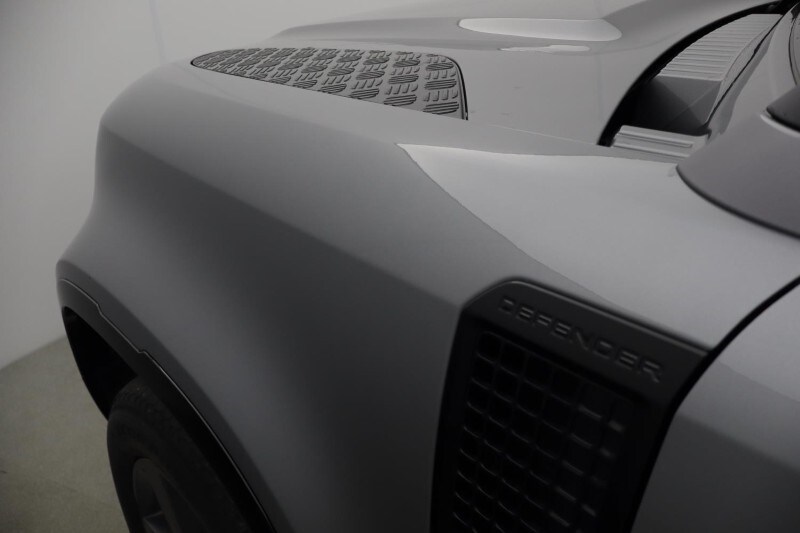 Used Land Rover Defender 2023 for sale - 77813026: Photo 39