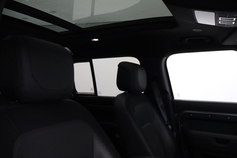 Used Land Rover Defender 2023 for sale - 77813026: Photo 46