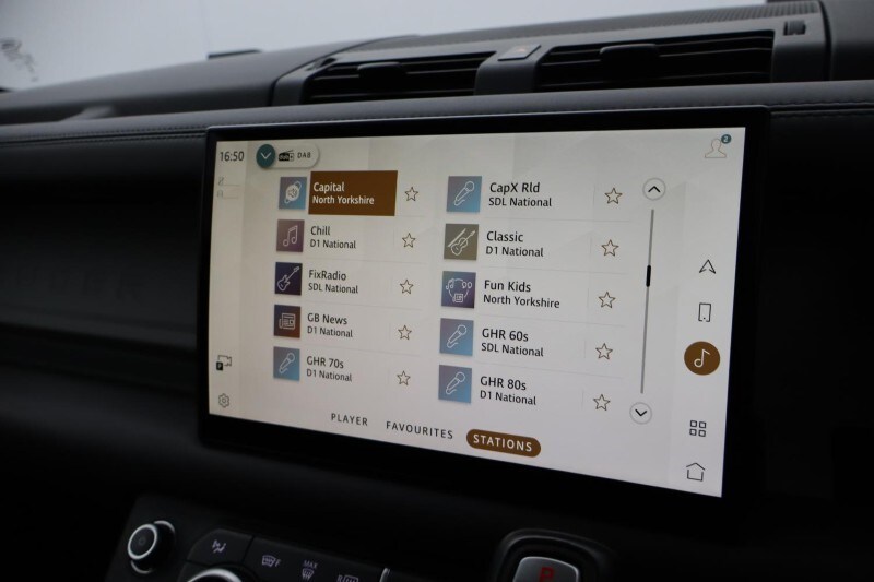 Used Land Rover Defender 2023 for sale - 77813026: Photo 50