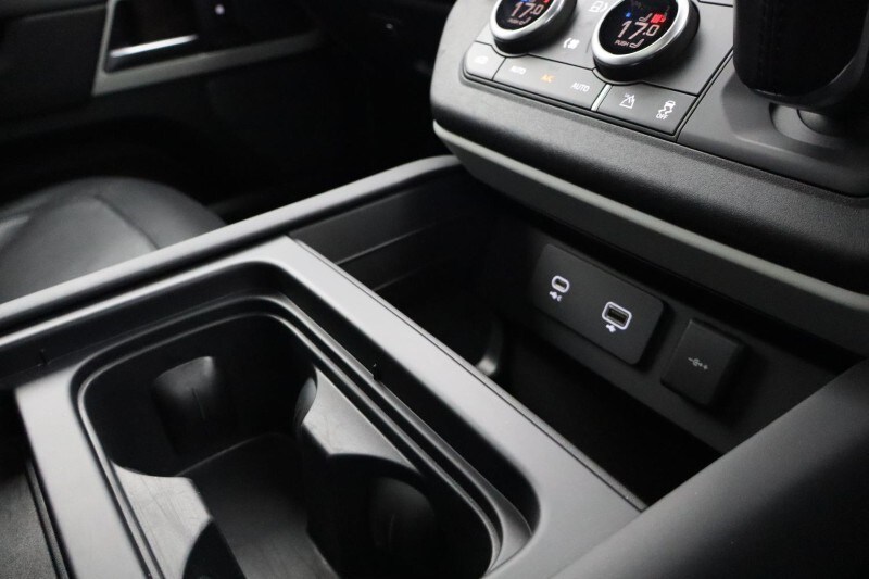 Used Land Rover Defender 2023 for sale - 77813026: Photo 55