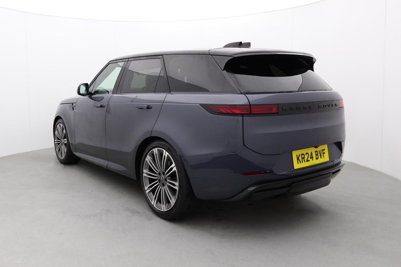Used Land Rover Range Rover Sport 2024 for sale - 77435235: Photo 2