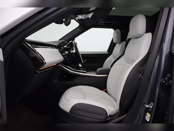 Used Land Rover Range Rover Sport 2024 for sale - 77435235: Photo