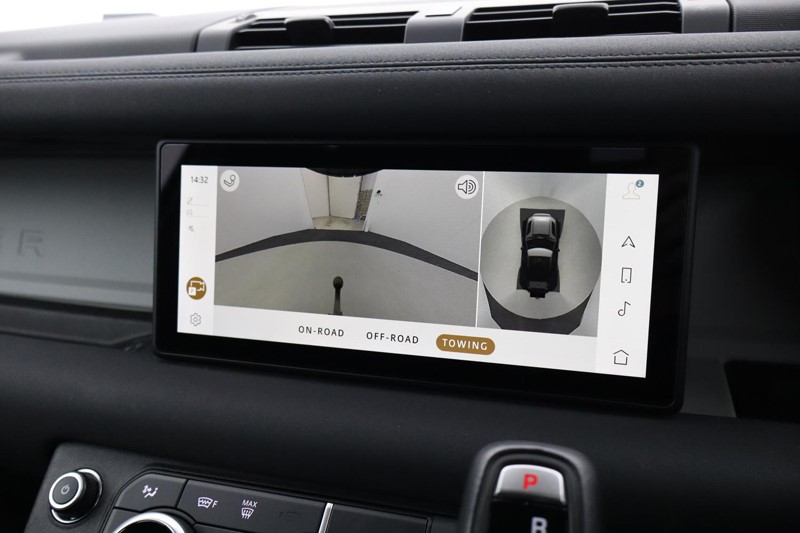 Used Land Rover Defender 2025 for sale - 77300592: Photo 12