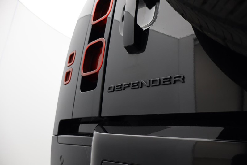 Used Land Rover Defender 2025 for sale - 77300592: Photo 26