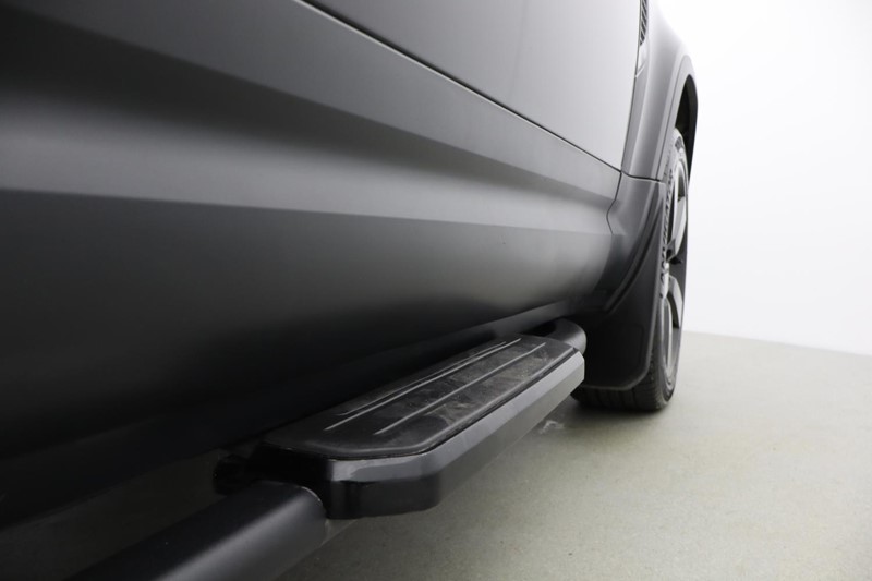 Used Land Rover Defender 2025 for sale - 77300592: Photo 37