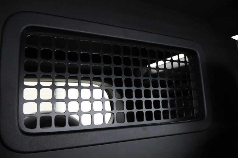 Used Land Rover Defender 2025 for sale - 77300592: Photo 71