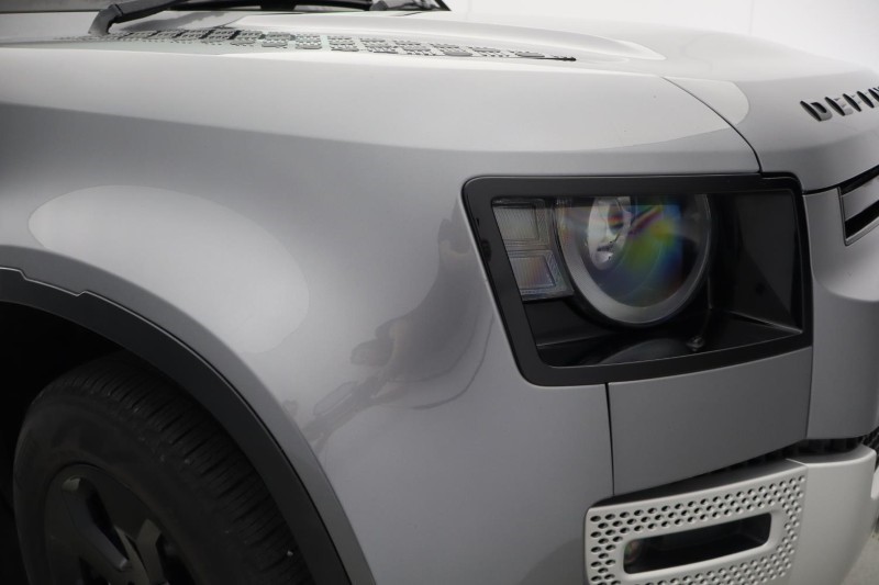 Used Land Rover Defender 2022 for sale - 77715018: Photo 17