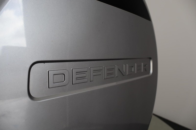 Used Land Rover Defender 2022 for sale - 77715018: Photo 26